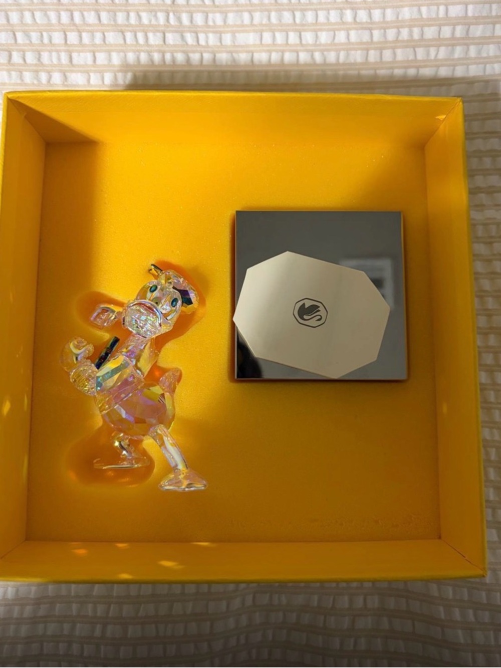 Swarovski Mickey & Friends Donald 5690169 - Picture 5 of 8